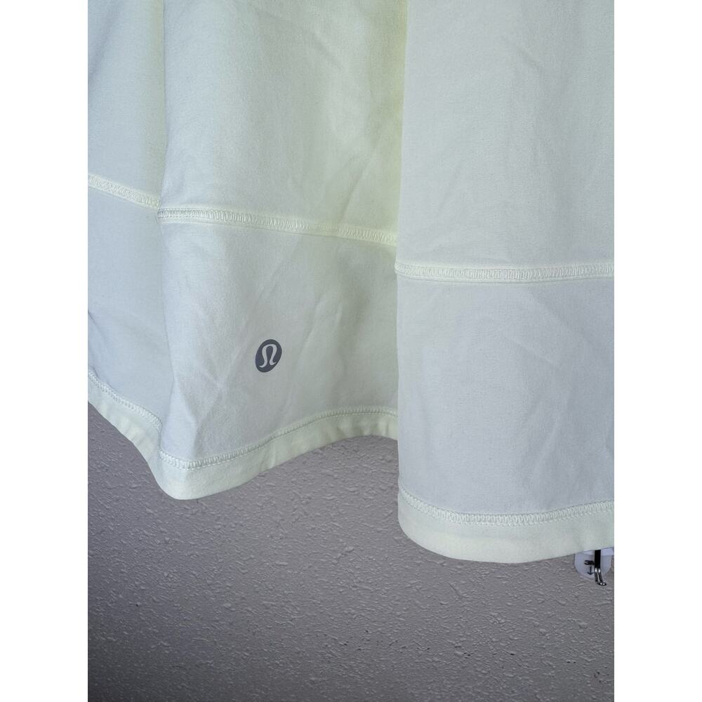 Lululemon Pace Rival Mid-Rise Skort Long Electric
Lemon size 8 - Picture 5 of 9